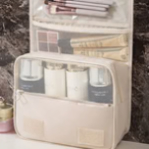 Getaway Apricot Multi-Pocket Travel Toiletry Bag - Picture 3 of 5